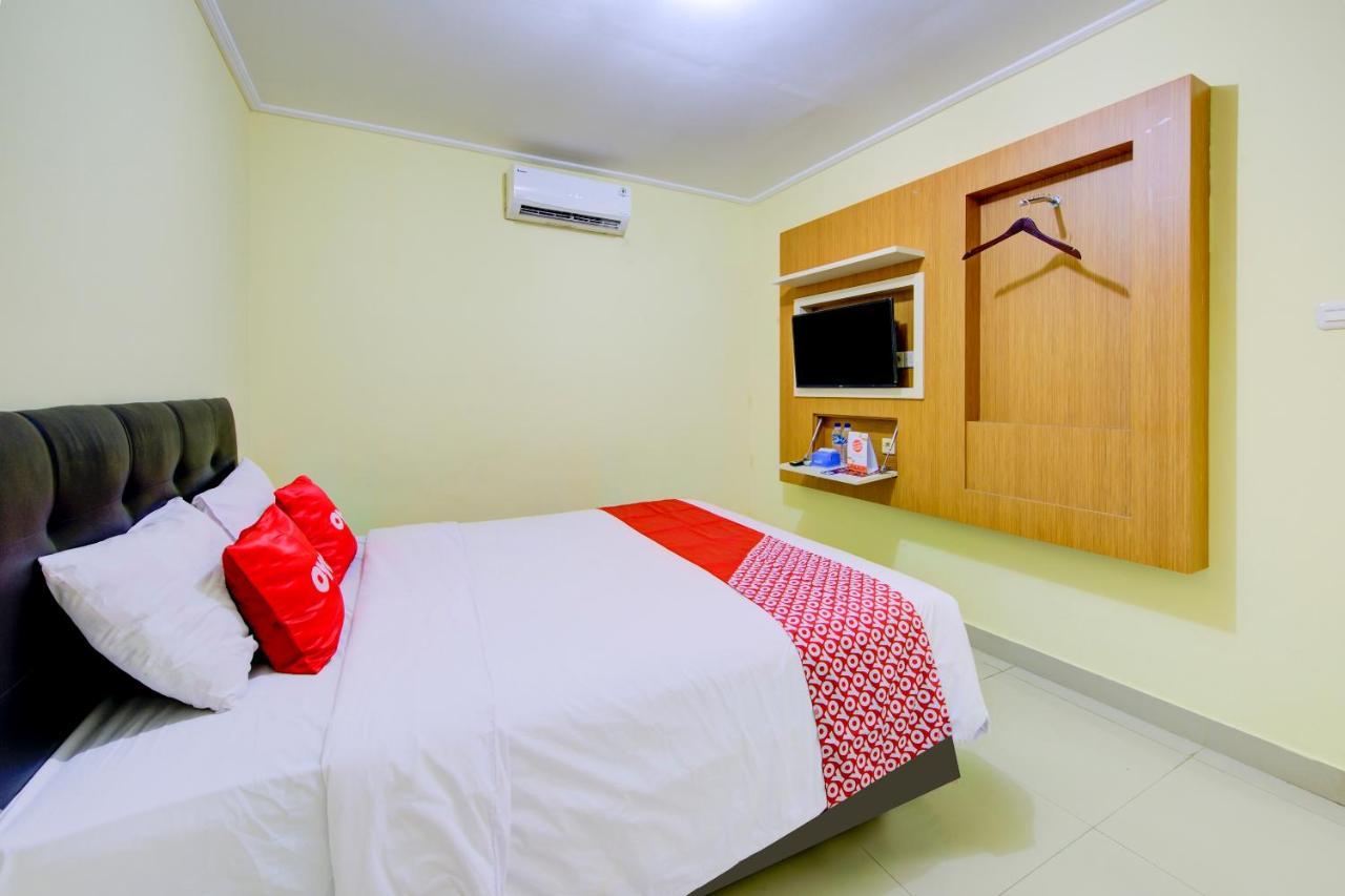 Oyo 3791 Hotel Kja Tegal  Exterior foto